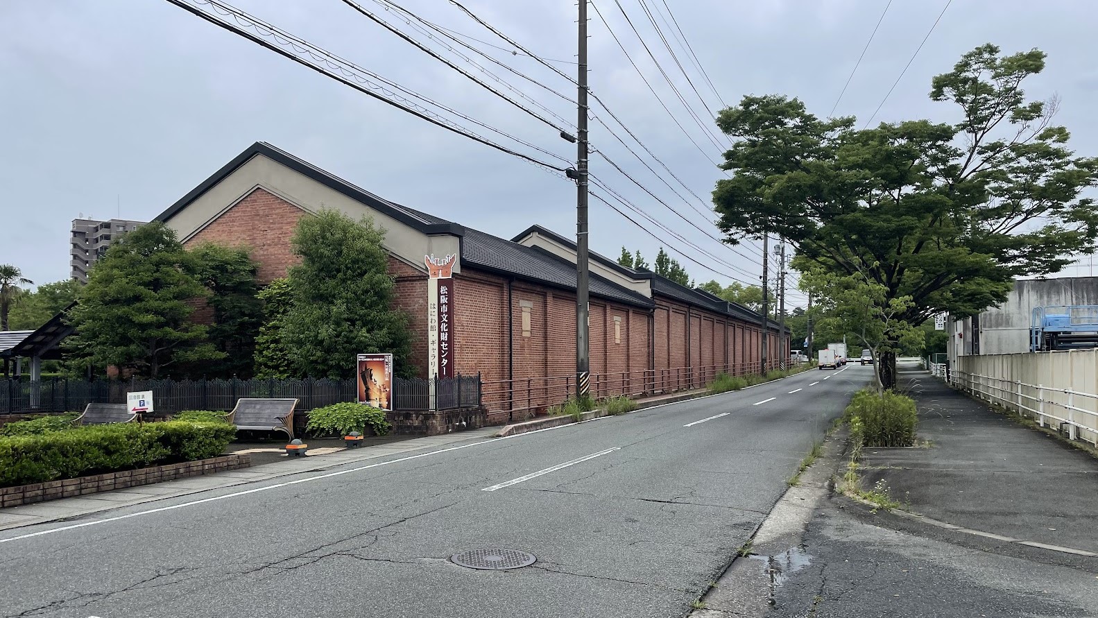 松阪文化財センター｜旧カネボウの綿糸倉庫を活用したギャラリー