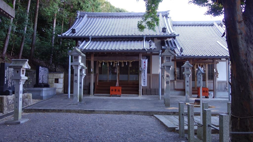 尾野神社｜「船着大明神」の別名を持つ県社に格付けられた神社