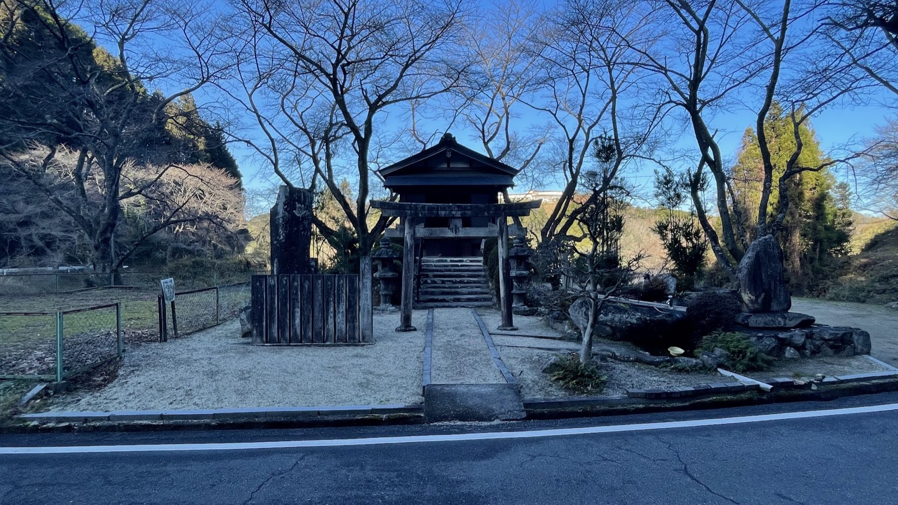 市杵島神社｜青蓮寺ダムの水を守護する水神として祀られる神社