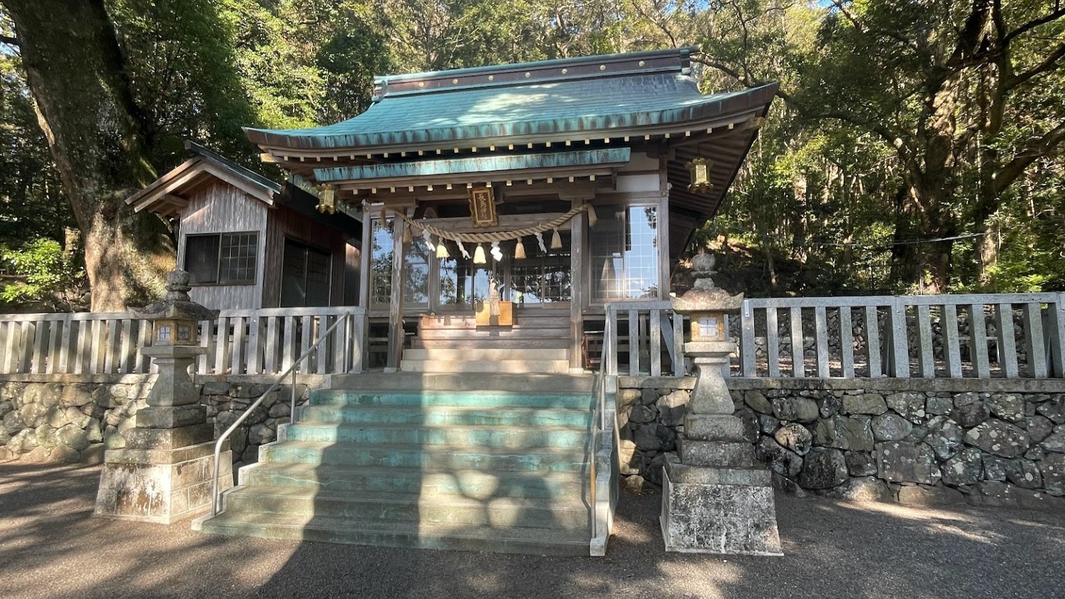 長島神社｜社叢が三重県の天然記念物に指定されている神社